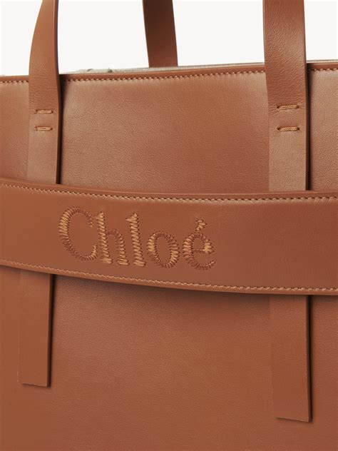 chloe chain shoulder bag|chloe tote bag 2021.